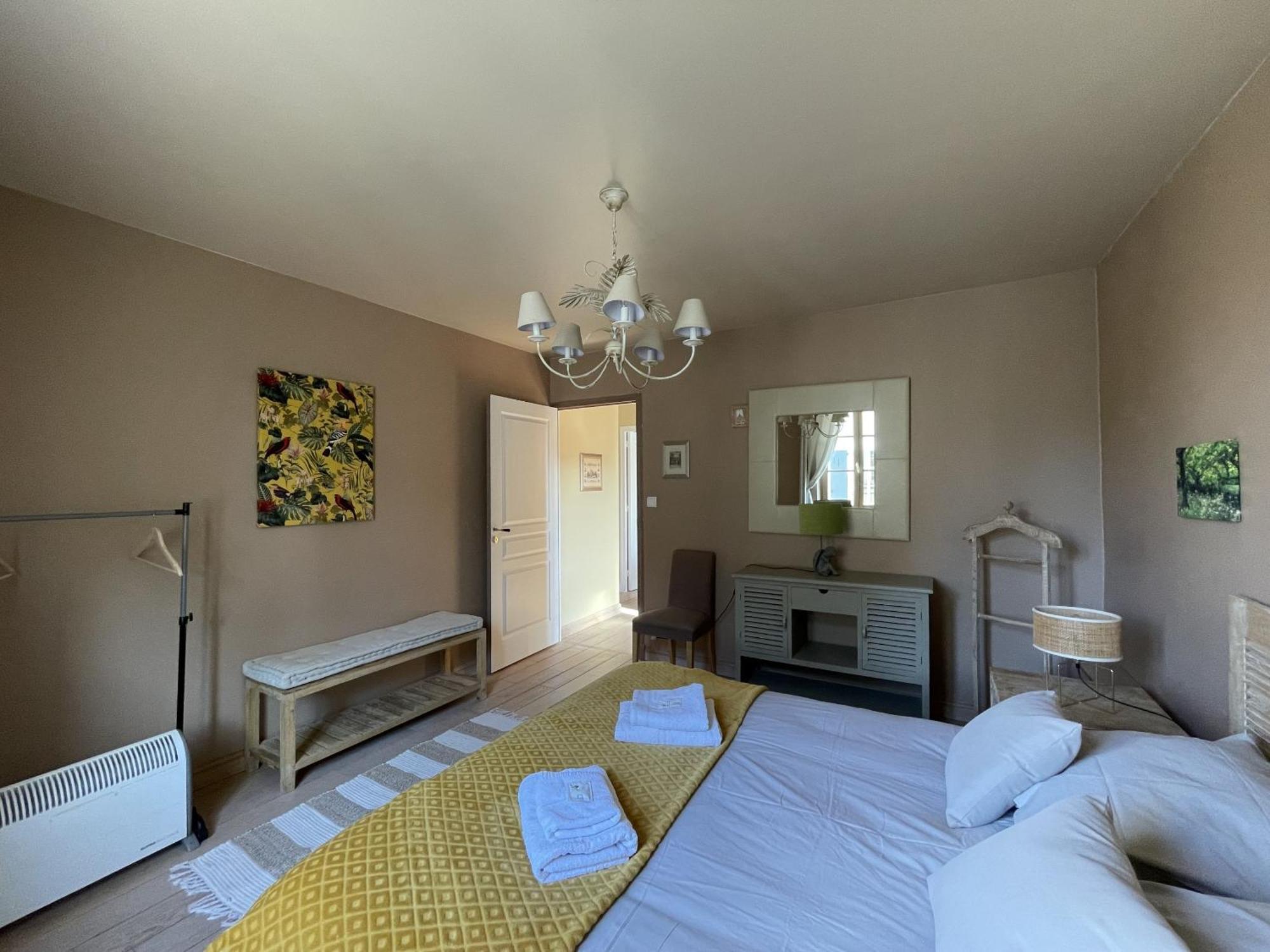 Le P'Tit Louis Villa Saint-Cyr-les-Colons Bagian luar foto